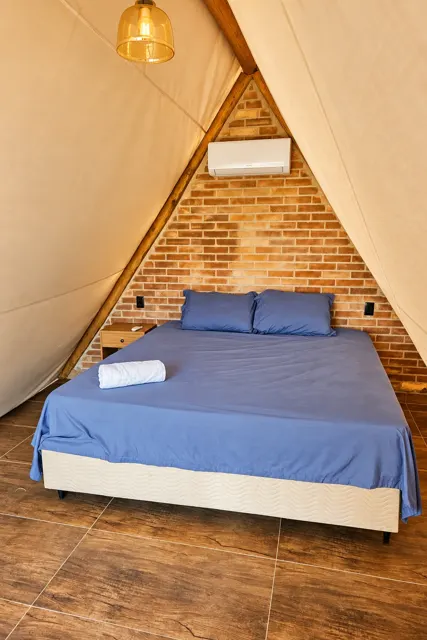 Cabana com cama de casal king size